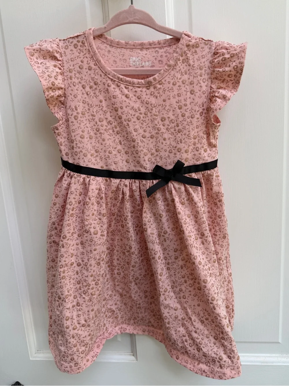 NWOT 4T Girls Epic Threads Pink Floral-Short Sleeve Dress with Black Waist Bow